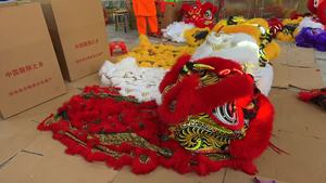 Costume de danse <span class=keywords><strong>du</strong></span> lion de style grue <span class=keywords><strong>du</strong></span> <span class=keywords><strong>sud</strong></span> de Foshan pour le Nouvel An chinois, danse folklorique chinoise <span class=keywords><strong>du</strong></span> lion - Product Image 4