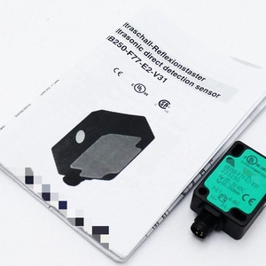 Neuer Ultraschall-Direktdetektionssensor P+F UB400-F77-E2-V31 Ultraschall-Block-Näherungssensor - Product Image 1