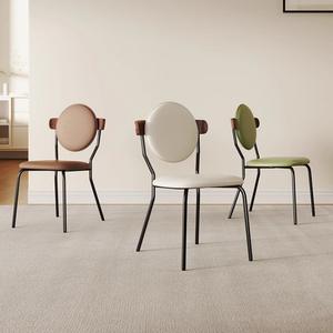 Chaise de salle à manger rembourrée avec dossier en bois massif, couleur crème, design minimaliste nordique, pour salon - Product Image 3