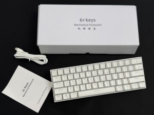 Chất lượng cao 60% có dây RGB chơi game Bàn phím cho PC 61 phím với <span class=keywords><strong>Backlit</strong></span> 60% cơ khí bàn phím cho máy tính - Product Image 6