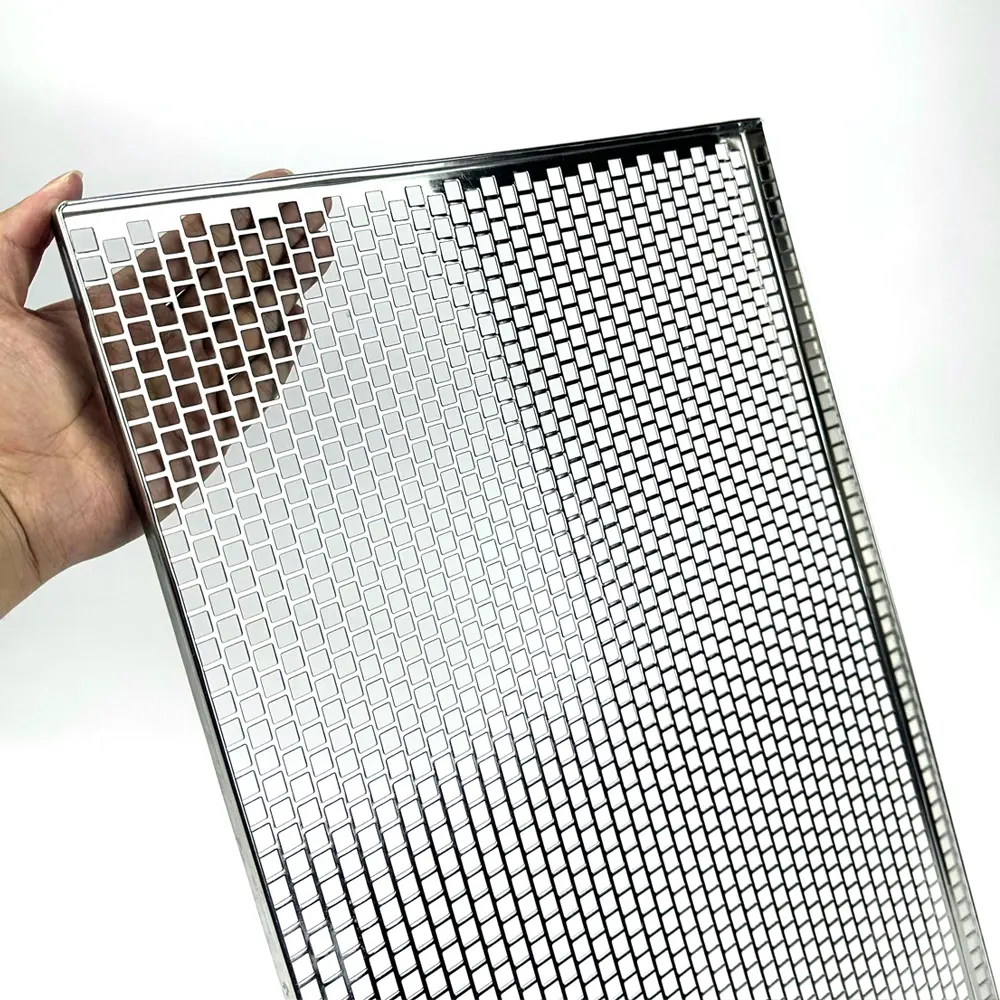 Custom-made Metal oven tray food grade SS 304/316 stainless steel perforated trays for baking and drying