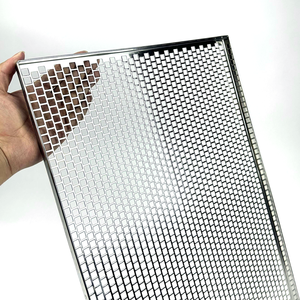 Plateau <span class=keywords><strong>de</strong></span> four en métal sur mesure <span class=keywords><strong>de</strong></span> qualité alimentaire SS 304/316 plateaux perforés en acier inoxydable pour la <span class=keywords><strong>cuisson</strong></span> et le séchage - Product Image 1