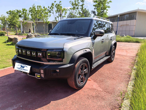 Chery Jetour Traveller T2 2.0TD Automatic ConquerSUV Usato, SUV Cinese di Lusso, Nuovo, Guida <span class=keywords><strong>a</strong></span> Sinistra, Cerchi in Lega R20, Interni in Pelle, Ibrido - Product Image 1