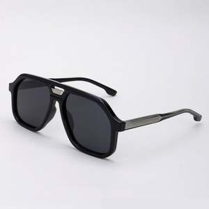 Gafas de Sol de Piloto Extra Grandes Retro TR90 2026 con Logotipo Personalizado, Protección UV400, Montura Grande, Doble Puente, Polarizadas para Hombre y Mujer - Product Image 3