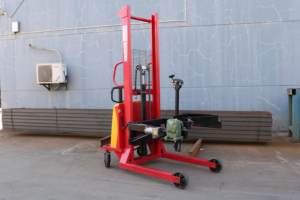 Apilador de tambor de aceite eléctrico completo, 450kg, 1000kg, elevación de carga, 1,6 metros, apilador de paletas de tambor de motocicleta - Product Image 4