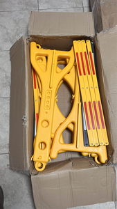 Barriera di sicurezza del traffico portatile espandibile in plastica pieghevole - Product Image 6