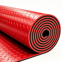 Tapis de sol de garage en PVC antidérapant de haute qualité à prix avantageux