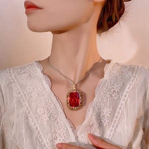 Vintage Eco-friendly <b>Copper</b> 20*28MM Imitation Multi Color Gemstone Jewelry Women Dainty Hollow Out Floral Pendant Necklace - Product Image 5