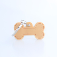 Pendentif en silicone personnalisé en forme d'os avec motifs de dessins animés, logo personnalisé, pour carte d'identité, étiquette pour animal de compagnie en silicone de qualité alimentaire, toutes saisons