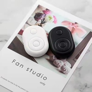 Nhà Máy Bán buôn giá thiết kế mới Tiny <span class=keywords><strong>Bluetooth</strong></span> điều khiển từ xa cho tiktiok di chuyển kiểm soát trang Turner máy ảnh màn trập - Product Image 6