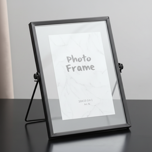 Cadre photo en métal élégant pour la décoration moderne de la maison avec une finition durable, solution d'affichage élégante pour les espaces de vie - Product Image 1