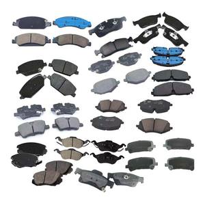ผ้าเบรคชิ้นส่วนรถยนต์ระบบเบรกรถยนต์สำหรับ Chevrolet MALIBU Escalade JEEP Buick ENCORE <span class=keywords><strong>Ford</strong></span> Focus Dodge - Product Image 1
