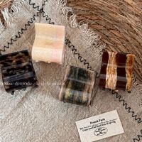Pince à cheveux élégante en acétate mini carrée, motif écaille de tortue classique, pour femmes, pour coiffures semi-attachées au quotidien