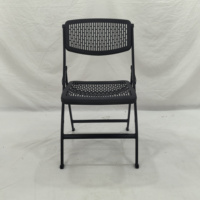 Chaise pliante légère d'intérieur et d'extérieur en maille plastique respirante pour jardin, balcon, fête et sièges temporaires