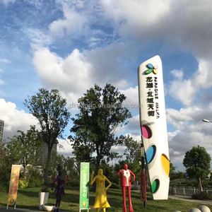 Sculpture d'orientation de forteresse d'esprit en acier inoxydable 120C personnalisée, grand indicateur de repère extérieur durable pour jardins modernes - Product Image 6