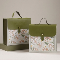 Boîtes rigides biodégradables avec doublure en éponge, poignée rabattable, logo personnalisé, boîte cadeau artisanale pour fleurs, gâteaux, parfums frais