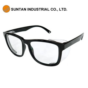 Lunettes de sécurité de haute qualité, résistantes aux chocs, anti-buée, longue durée de vie, pour les travailleurs de l'industrie, vente en gros OEM - Product Image 4