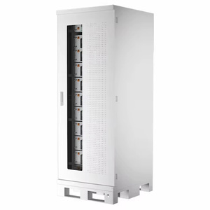 ระบบแบตเตอรี่จัดเก็บพลังงานแสงอาทิตย์แบบแยกส่วน LiFePO4 40KW 409.6V ที่ปรับแต่งได้ พร้อมตู้เก็บพลังงาน ESS ระบบระบายความร้อน CAN - Product Image 1