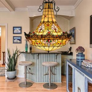 Lampe suspendue en verre Tiffany de 24 pouces, fabriquée à la main, élégante, style engineering, pour villa - Product Image 1