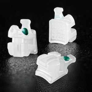 Supports orthodontiques <span class=keywords><strong>en</strong></span> <span class=keywords><strong>céramique</strong></span> autoligaturants AZDENT Dental SL Clear Roth 022 Mbt 022 - Product Image 5