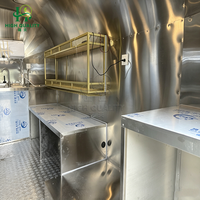 Remorque alimentaire personnalisée de haute qualité avec vitrine pour la vente mobile de desserts