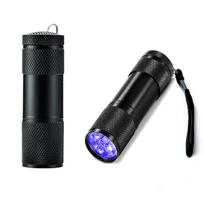Mini torcia portatile a 9 LED luce portatile nera per campeggio in esecuzione emergenza animali domestici rilevatore di urina e macchie
