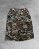 Shorts cargo camouflage pour hommes, style Boro patchwork, avec patchs Sashiko cousus main et strass, coupe large