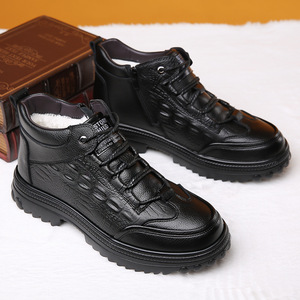 Bottes d'hiver pour hommes en cuir véritable, bout rond, doublure en fourrure, semelle en caoutchouc antidérapante, bottes chaudes pour la neige - Product Image 4