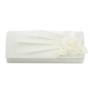 Pochette de soirée plissée en satin à motif floral pour femme – Sac à main chic et souple, idéal pour robe de mariée, robe de bal ou tenue de soirée - Product Image 2