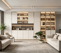 Armoire à vin murale intégrée moderne sur mesure avec éclairage LED, porte vitrée et rangement pour bouteilles