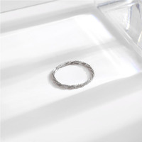 Bague minimaliste coréenne en acier inoxydable plaqué or rose scintillant pour femme, design de niche avec étoiles en grappe, tendance