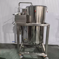 Extracteur d'huiles essentielles, distillateur d'hydrolats pour l'extraction d'huiles essentielles végétales, d'eau florale et d'hydrolats de fleurs