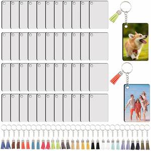 Porte-clés vierges avec pompons, livraison gratuite, double face, en MDF imprimé, porte-clés personnalisés en bois par sublimation - Product Image 1