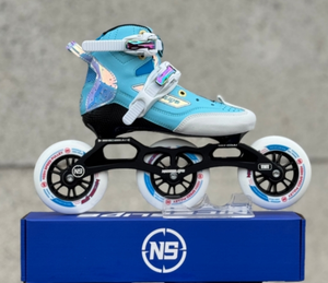 Patines en Línea con Parte Superior <span class=keywords><strong>de</strong></span> Microfibra, Carcasa <span class=keywords><strong>de</strong></span> Fibra <span class=keywords><strong>de</strong></span> <span class=keywords><strong>Carbono</strong></span>, Marco <span class=keywords><strong>de</strong></span> Aleación 7075, <span class=keywords><strong>Ruedas</strong></span> <span class=keywords><strong>de</strong></span> Alta Elasticidad 85A, Patines Profesionales para Deporte - Product Image 1