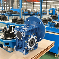 Prix usine RV réducteur à vis sans fin personnalisable ODM boîte de vitesse/réducteur pour la fabrication de papier en gros