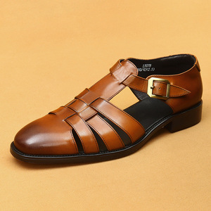 Sandales romaines rétro pour hommes. Style estival. Chaussures décontractées de qualité supérieure en cuir de vachette. Sandales de style outerwear. - Product Image 4