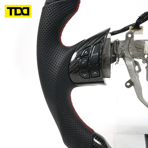 พวงมาลัยคาร์บอนไฟเบอร์ TDD สำหรับ Subaru รุ่น Red Center Remark - Product Image 3