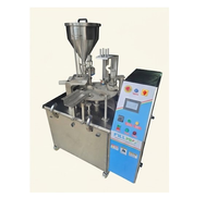 Machine de remplissage et de scellage automatique de gobelets à liquide à 6 stations, moteur haute productivité, en acier inoxydable, pour gobelets de Lassi, de Curd, de Shrikhand et de Yaourt