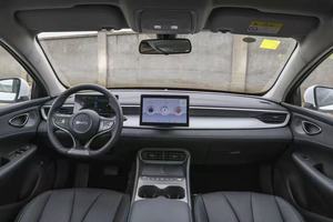 BYD <span class=keywords><strong>Osa</strong></span> 05DM-i 2026, Modelo de Lujo Híbrido Enchufable, 120 km de Autonomía Eléctrica, Vehículo de Nueva Energía Avanzado con Características Premium - Product Image 4
