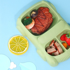 Juego de platos de silicona con ventosa de dibujos animados para niños con utensilios, juego de 8 piezas - Product Image 3