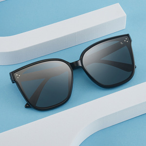 Gafas de Sol Polarizadas Falai'er Tr90, Montura Negra, Lentes de Nailon, Protección UV400, Diseño Cuadrilateral Unisex - Product Image 5