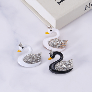 Broche Cygne Entièrement Sertie de Diamants pour Femme, Style Élégant et Frais, Accessoire Vestimentaire, Épingle de Poitrine, Broche de Luxe Légère - Product Image 1