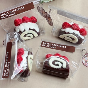 ของเล่นบีบซิลิโคนรูปโรลสวิส รสสตรอว์เบอร์รีครีมมี่ ของเล่นบีบคลายเครียดแบบค่อยๆ คืนรูป สำหรับผู้ใหญ่ ขายส่ง - Product Image 1