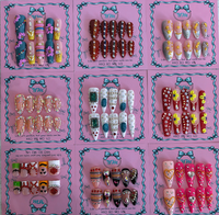 FatFat Faux Ongles à Coller Formes Mixtes Amande Carré Cercueil Stiletto Baby Duck Designs Variés Halloween