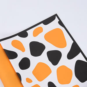 Papier d'emballage imperméable pour bouquets <span class=keywords><strong>de</strong></span> fleurs, style coréen, motif girafe, <span class=keywords><strong>jungle</strong></span>, fleurs, boutique <span class=keywords><strong>de</strong></span> fleurs, matériel d'arrangement floral - Product Image 4