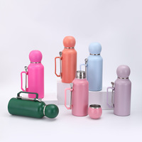 Gourde isotherme à double paroi pliable de 34 oz et 44 oz avec poignée, paille-cuillère hybride et bouchon de boisson supplémentaire pour l'extérieur