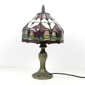 Lámpara de Mesa Tiffany Estilo Tulipán de Vidrio Teñido Europeo de 8 Pulgadas LongHuiJing - Product Image 5