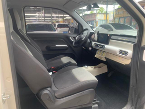 Wuling Hongguang Mini EV 2024, Vehículo Eléctrico de 170 km de Autonomía, 27 CV, 3 Puertas, 4 Plazas, Hatchback, Auto de <span class=keywords><strong>Segunda</strong></span> <span class=keywords><strong>Mano</strong></span> - Product Image 5