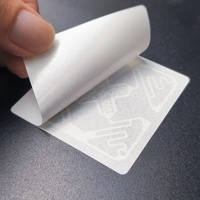 Étiquettes souples en céramique 40*40 pour pare-brise, 8,2 MHz, mini-câble micro, autocollant RFID UHF passif, haute performance pour téléphones portables, appareils photo, vinyle