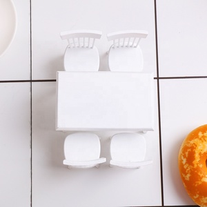 In scala <span class=keywords><strong>1</strong></span>:12 Da Tavolo in legno e Sedie Mobili Casa di Bambola In Miniatura set Da Pranzo - Product Image 4